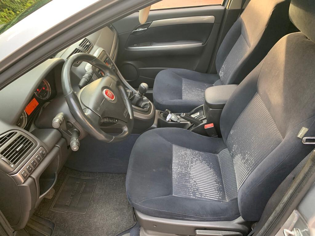 Fiat Croma 1.9 Multijet 16V Emotion