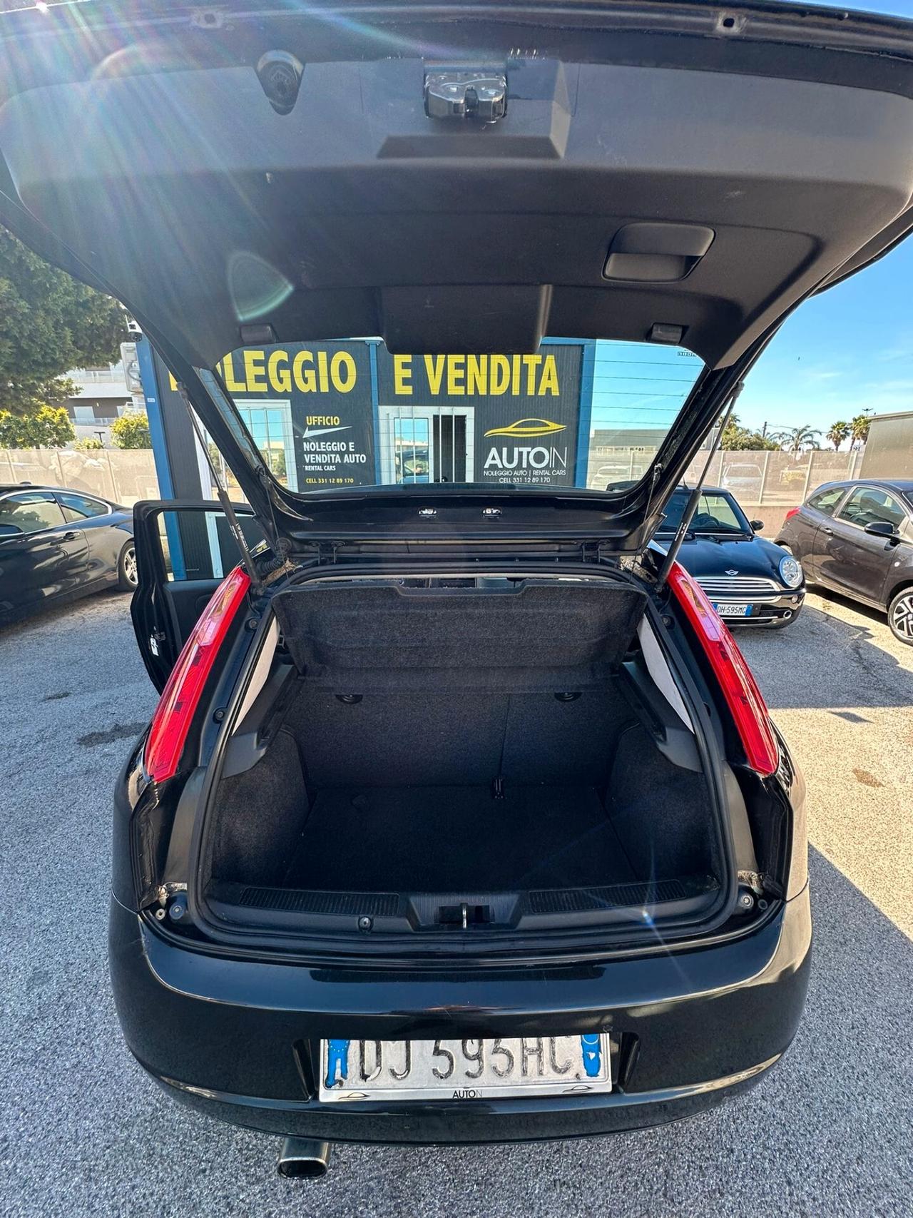 Fiat Grande Punto 1.3 MJT 90 CV 3 porte Emotion