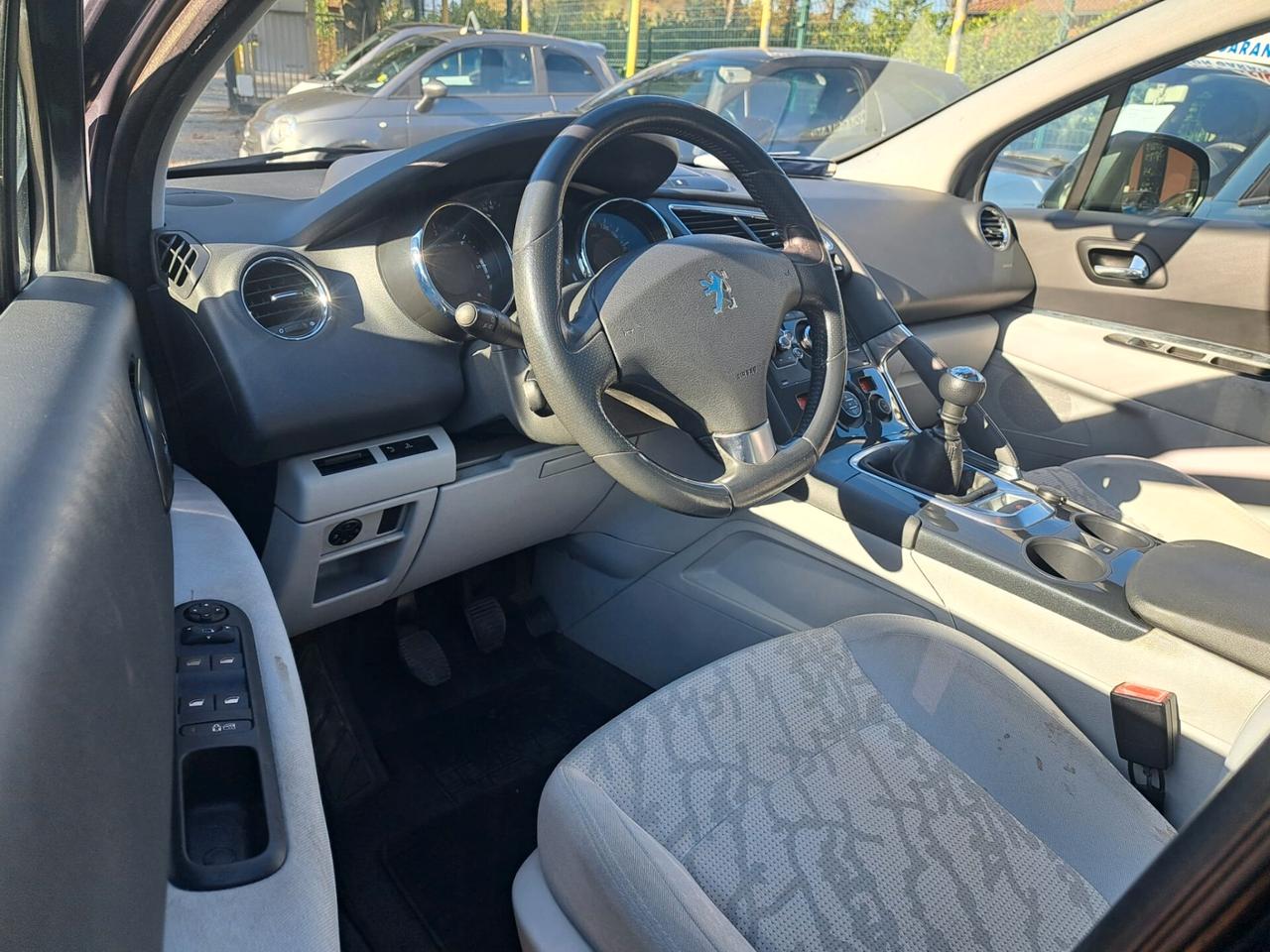 Peugeot 3008 1.6 HDi 112CV Outdoor