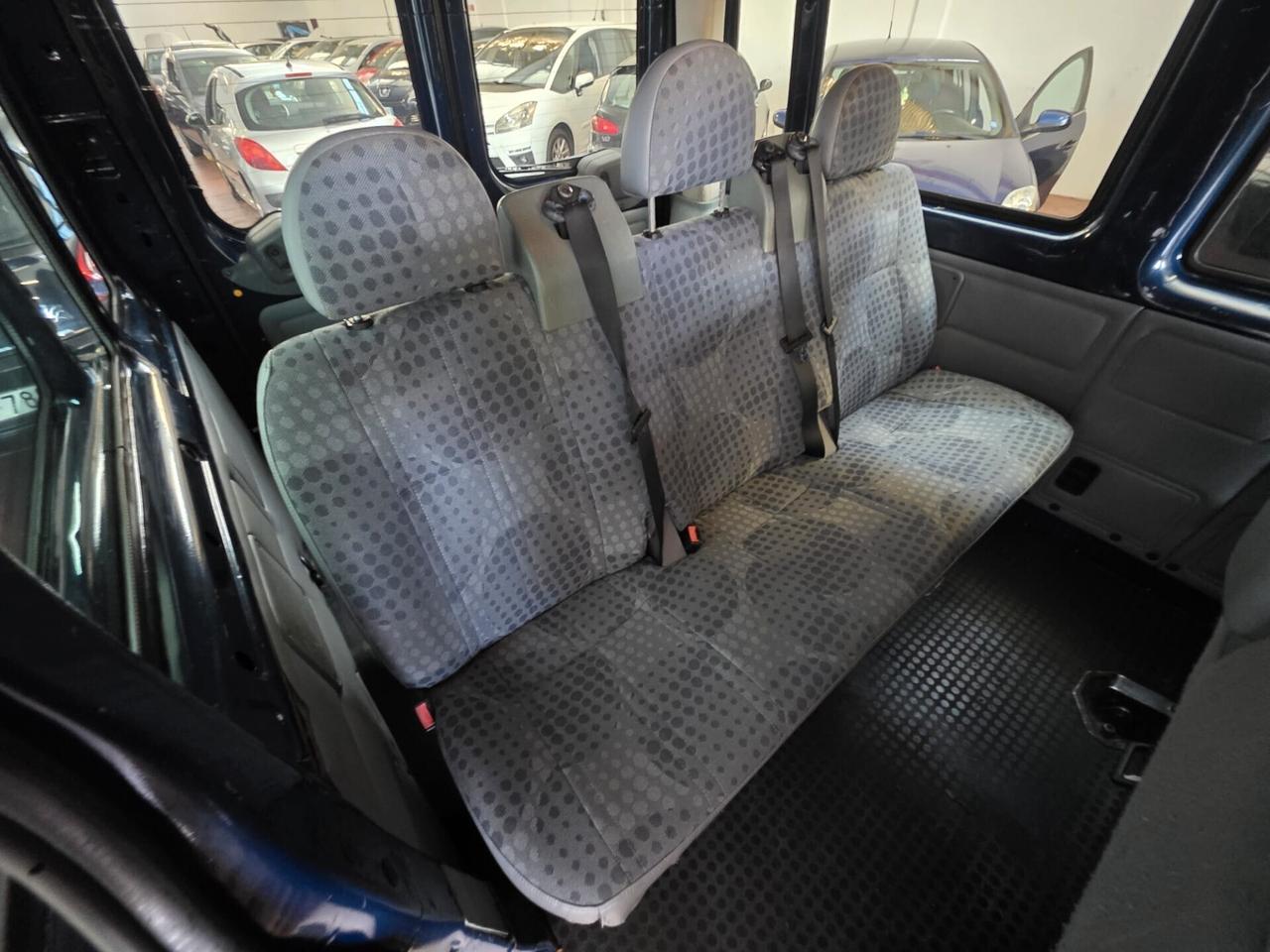 Ford Transit Tour Bus 9 POST 330L 2.2 TDCI-115PL-TM COMBI TREND NEOPAT