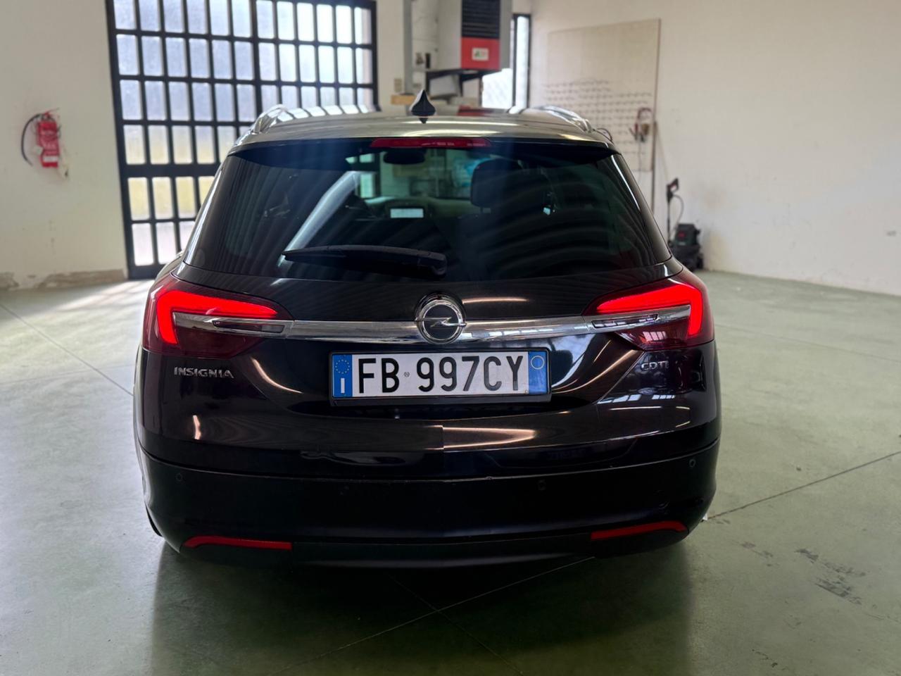 Opel Insignia 1.6 CDTI 136CV Sports Tourer aut. Cosmo