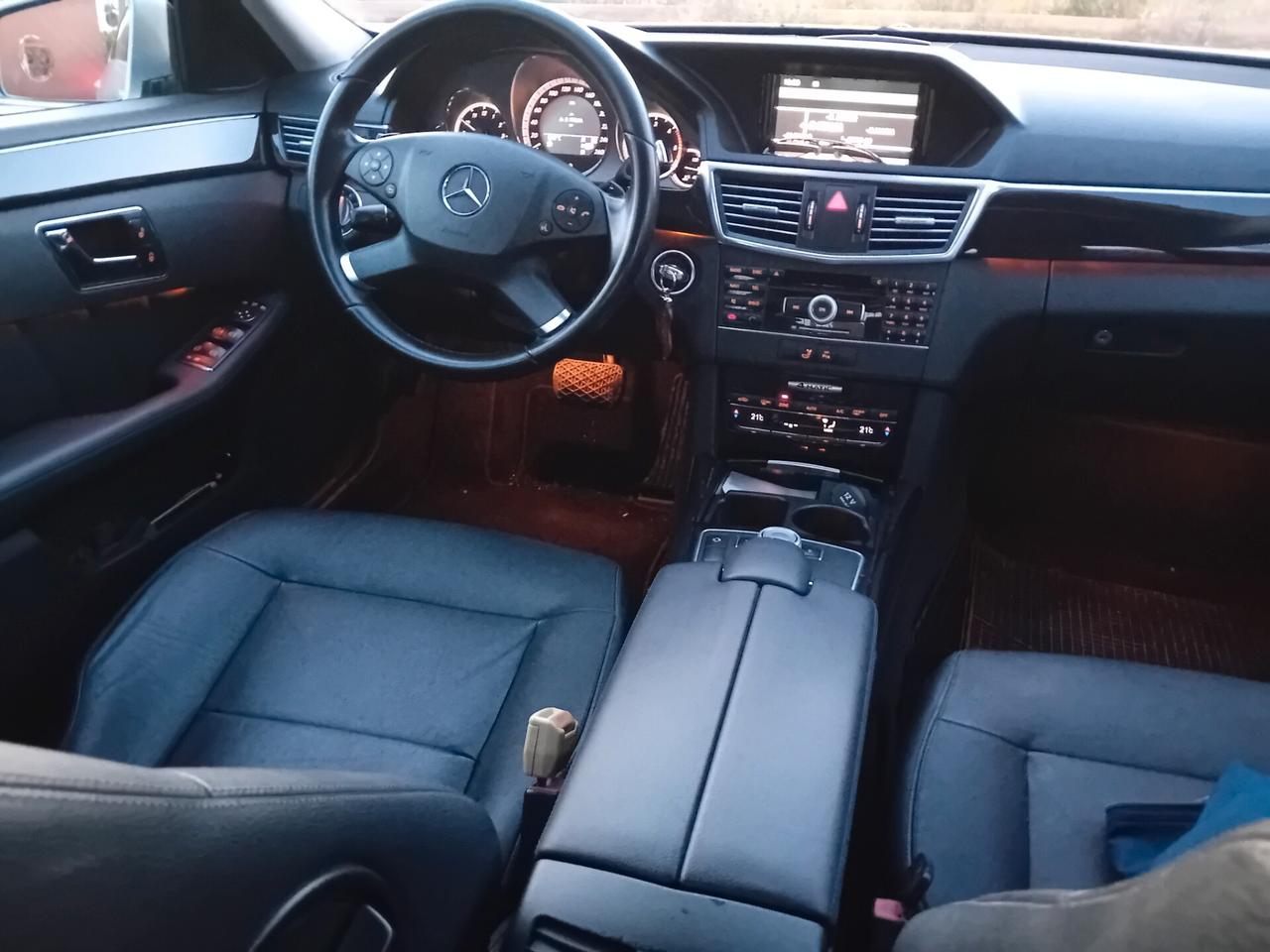 Mercedes-benz E 350 E 350 CDI BlueEFFICIENCY Avantgarde