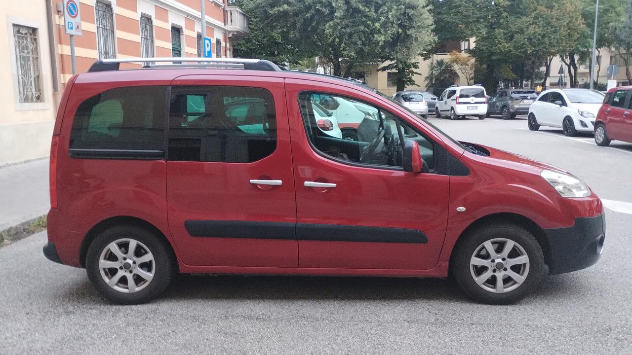 Peugeot Partner Tepee 1.6 HDi 110CV Outdoor