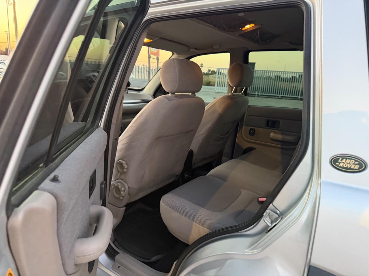 LAND ROVER FREELANDER 2.0 TD4 5 PORTE MY BMW