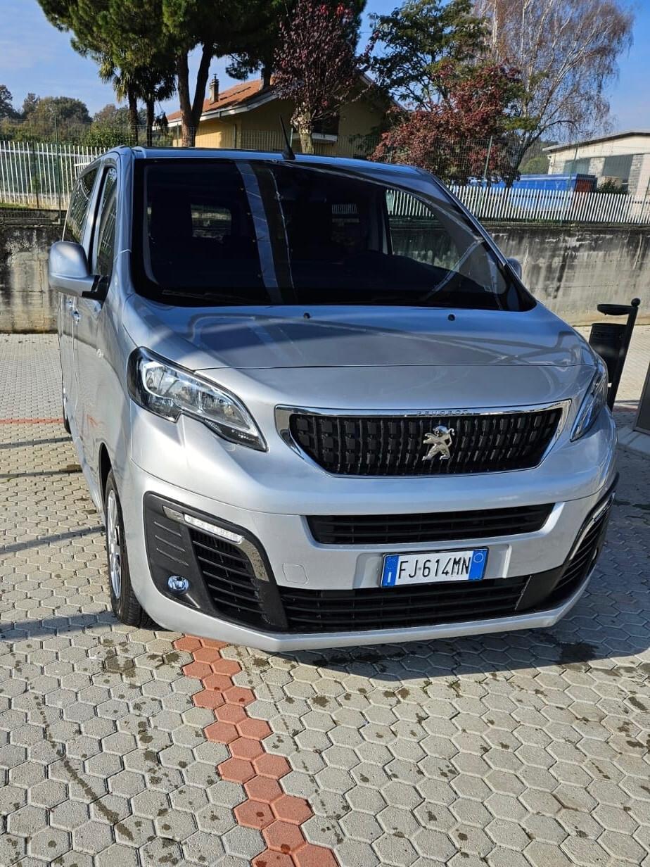 Peugeot Traveller BlueHDi 115 S&S Standard Business