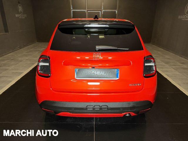 FIAT 600 Hybrid 100 CV DCT MHEV La Prima