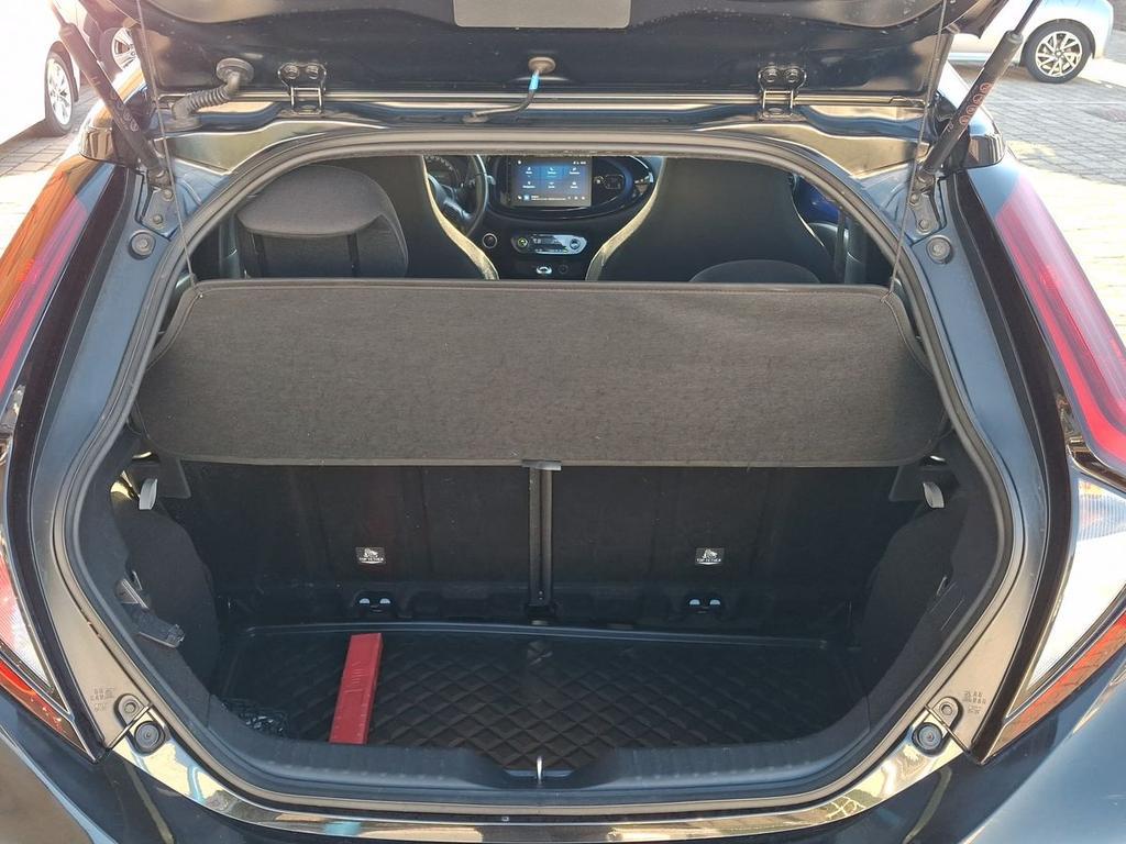 Toyota Aygo X 1.0 Lounge 72cv