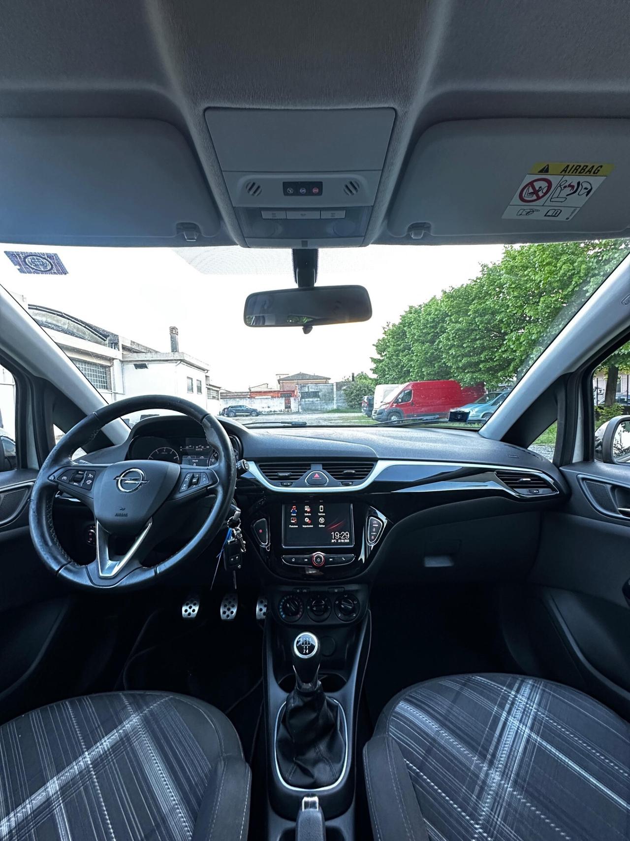 Opel Corsa 1.4 90CV GPL Tech 5 porte Advance