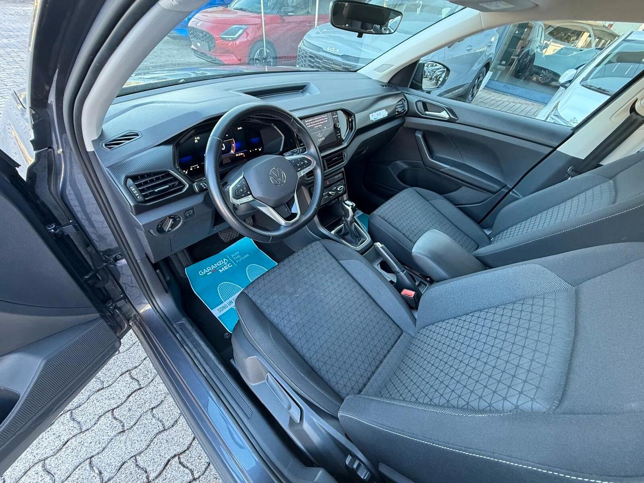 Volkswagen T-Cross 1.0 TSI 110 CV DSG - OK NEOPATENTATI