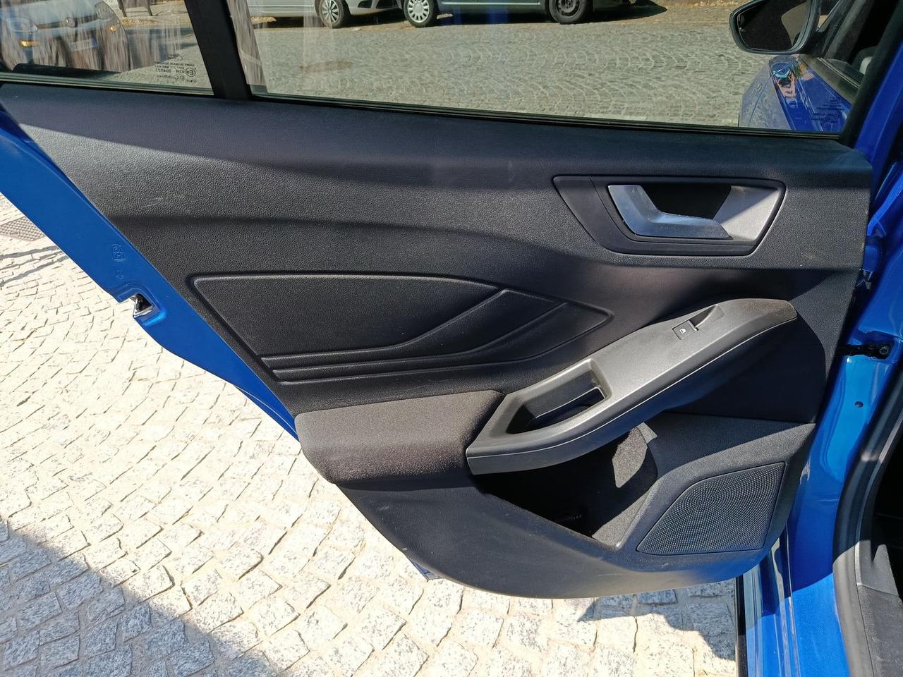 Ford Focus 1.0 EcoBoost ST Line #6238