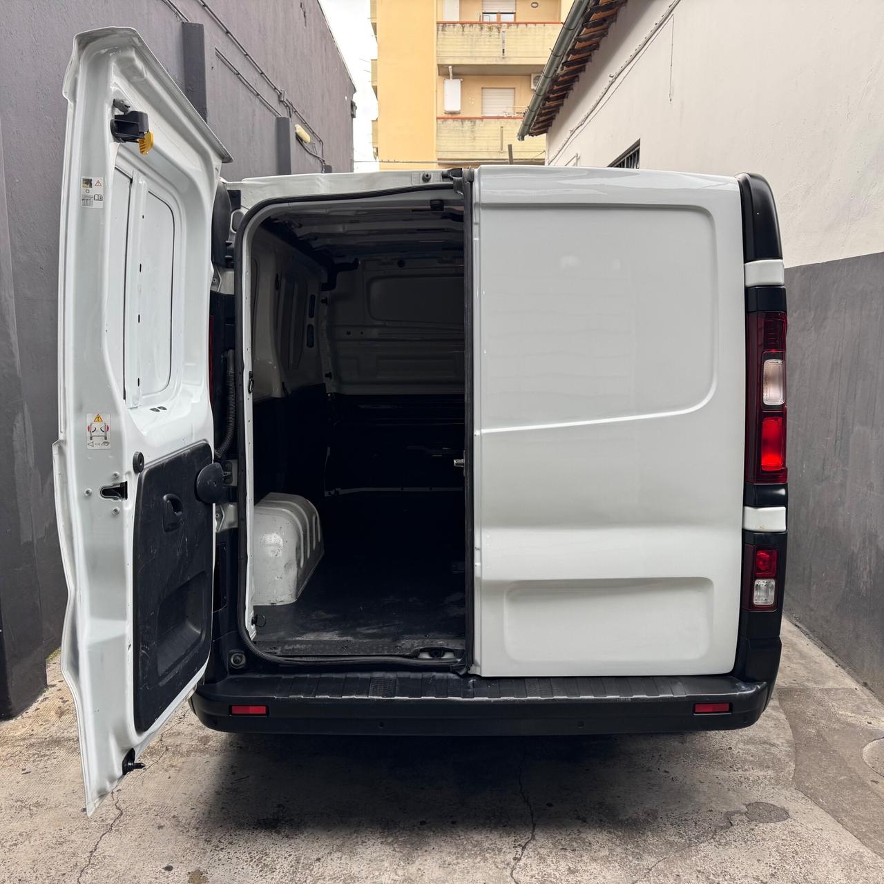 FIAT TALENTO 2.0 ECOJET 120CV S&S – FURGONE 3 POSTI