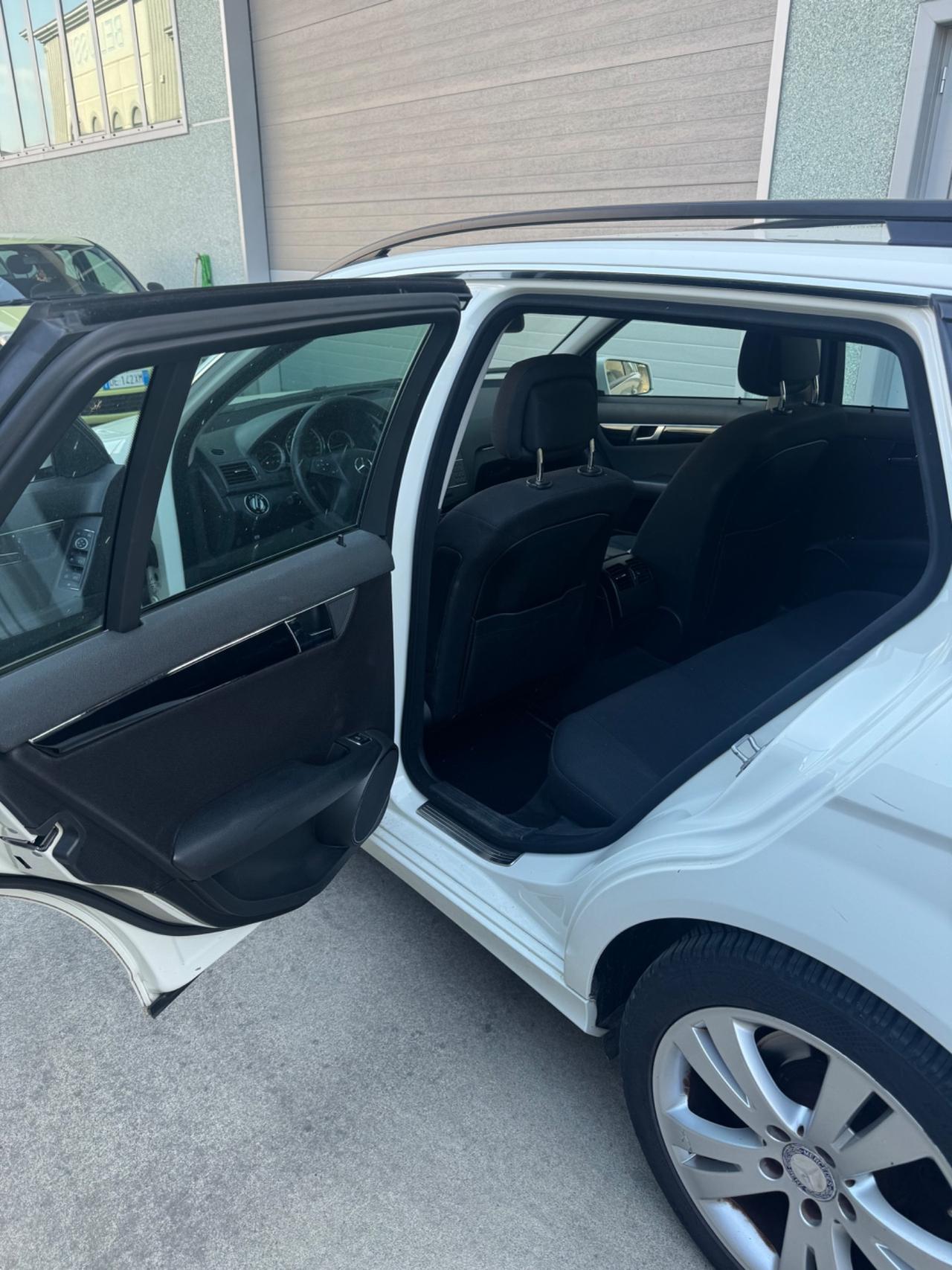 Mercedes-benz C 220 CDI S.W. BlueEFFICIENCY Executive