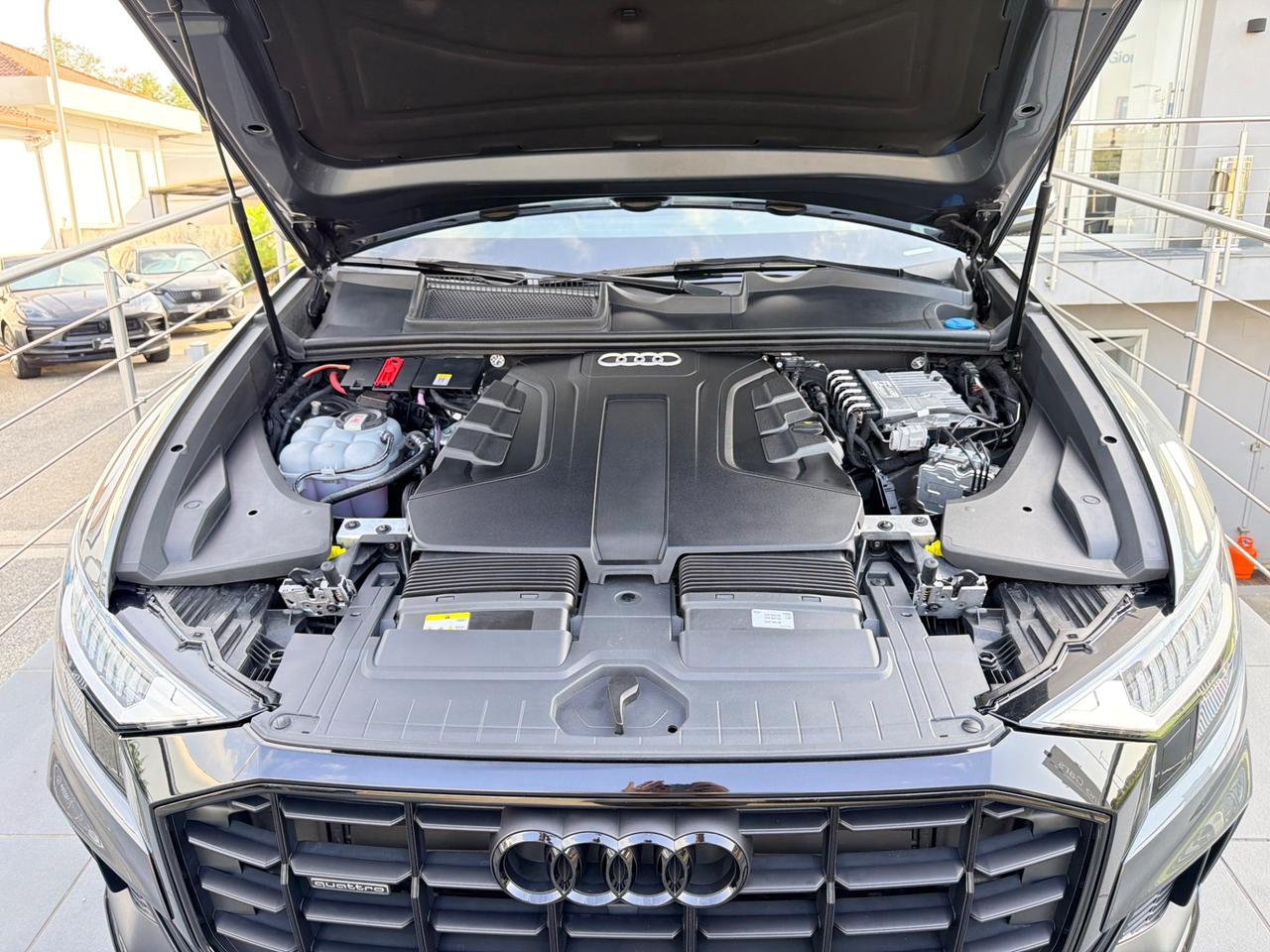 Audi Q8 50 TDI 286 CV quattro tiptronic S-line plus tetto