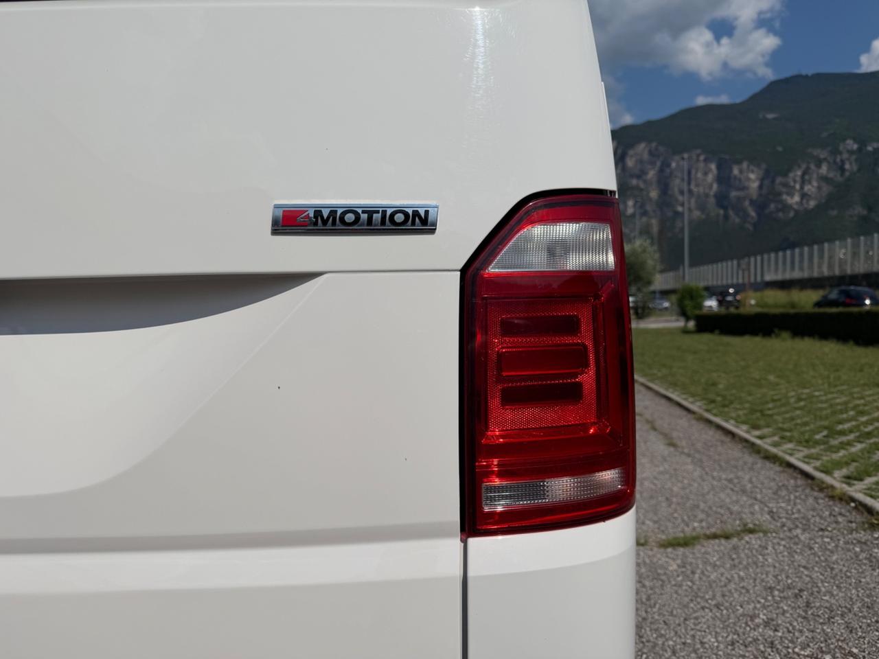 Volkswagen Multivan Highline FULL 4x4 4motion