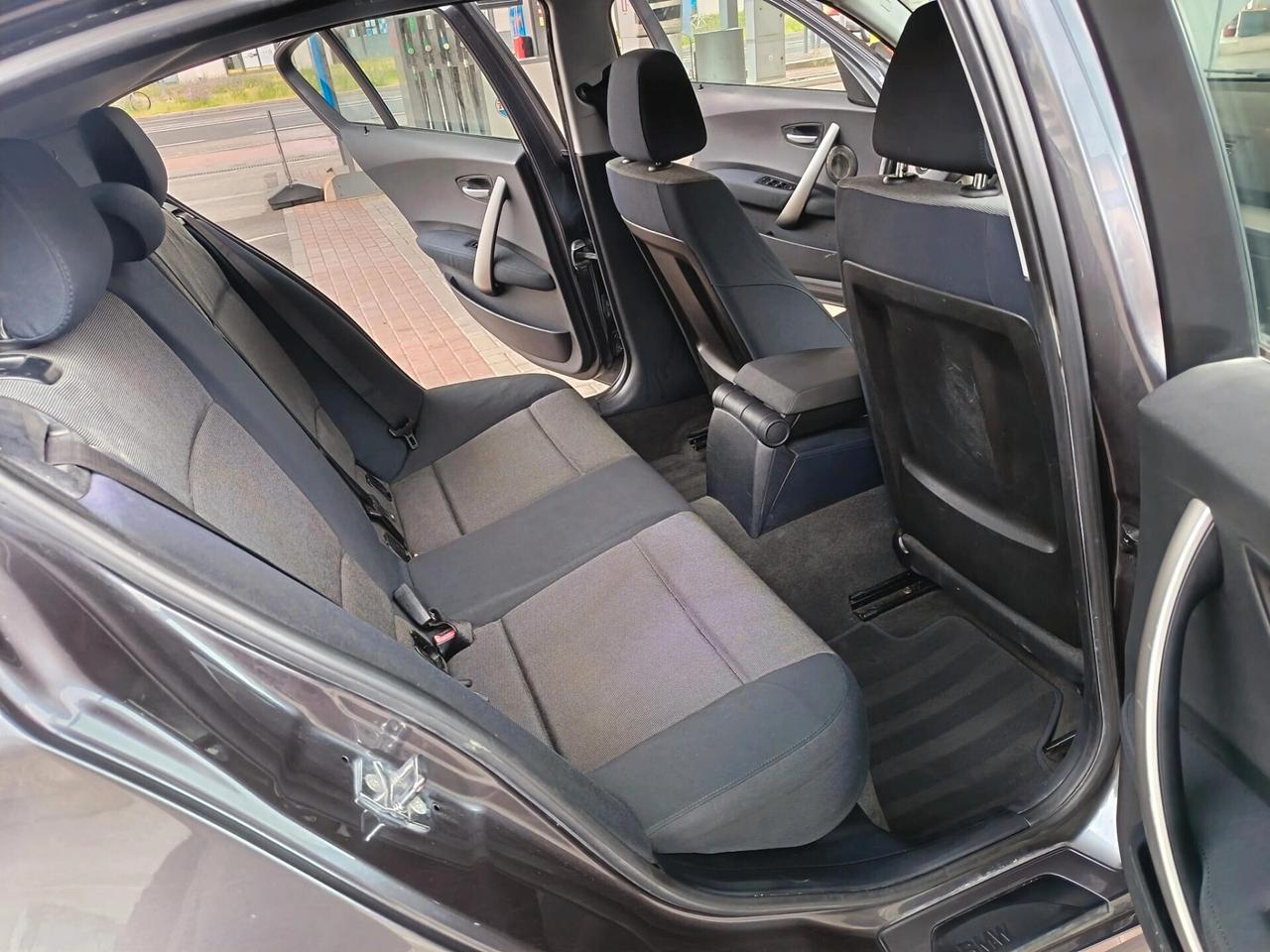 Bmw 120d cat 5 porte Futura MOTORE RIFATTO BXENON