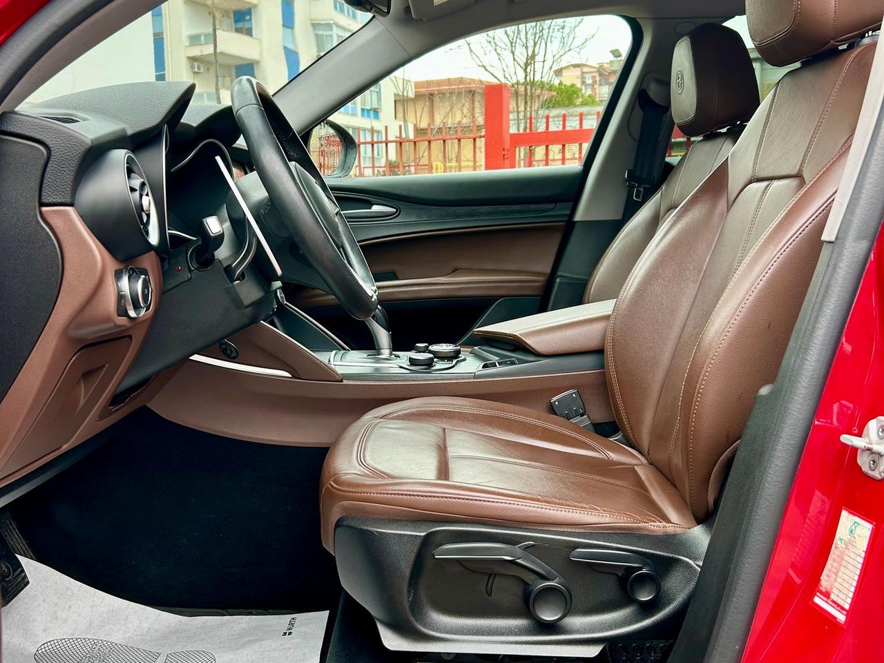 Alfa Romeo Stelvio 2.2 Executive #10009