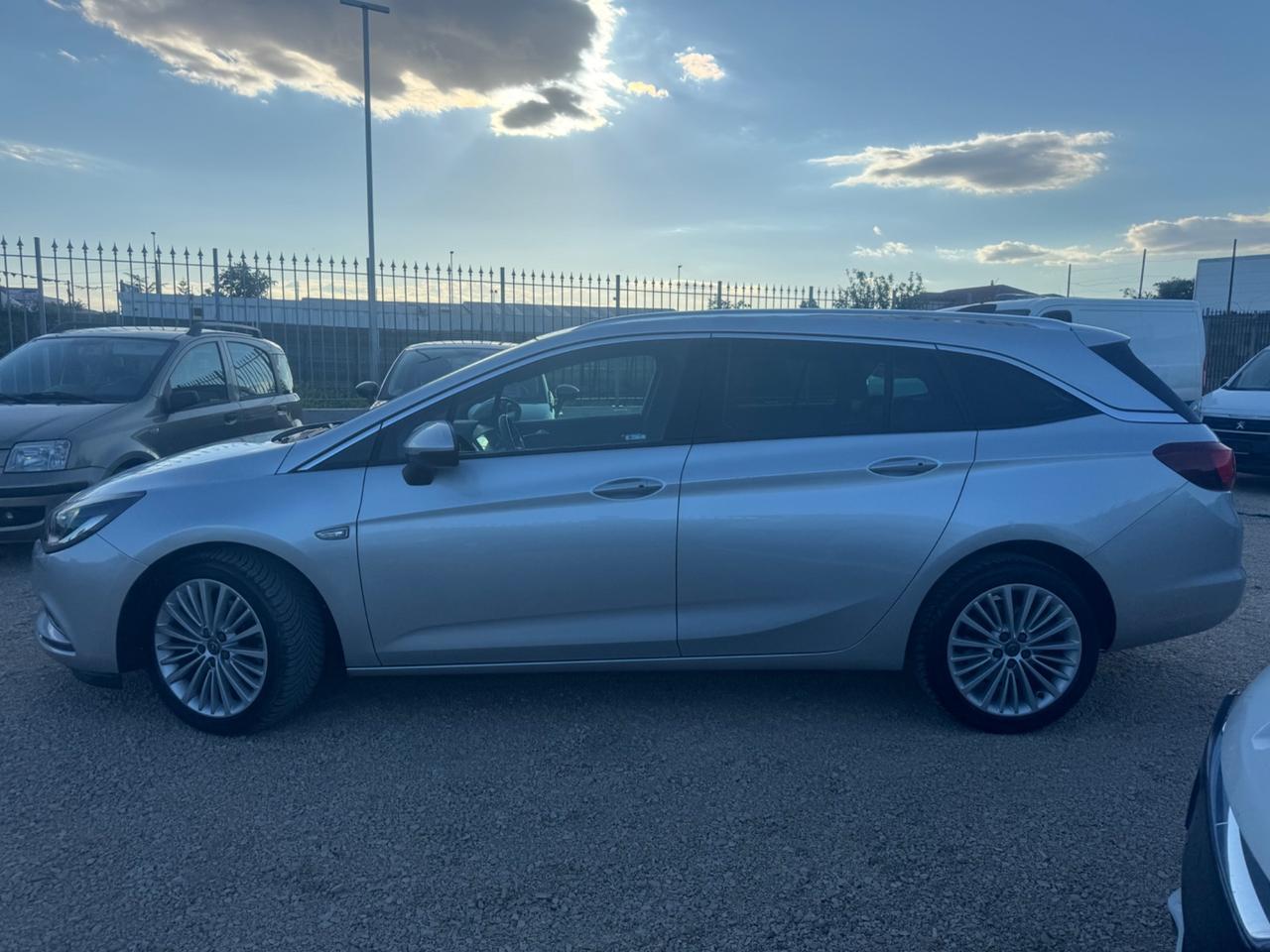 Opel Astra 1.6 CDTi 136CV Start&Stop Sports Tourer Innovation
