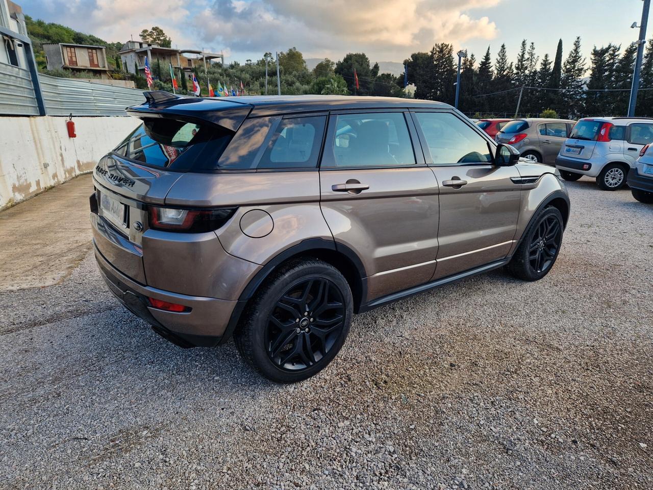 Land Rover Range Evoque 2.0 TD4 150 CV 5p. Business Edition Pure