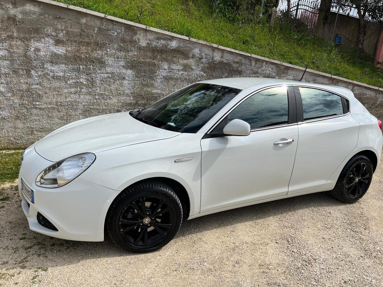 Alfa Romeo Giulietta 1.6 JTDm-2 105 CV Progression