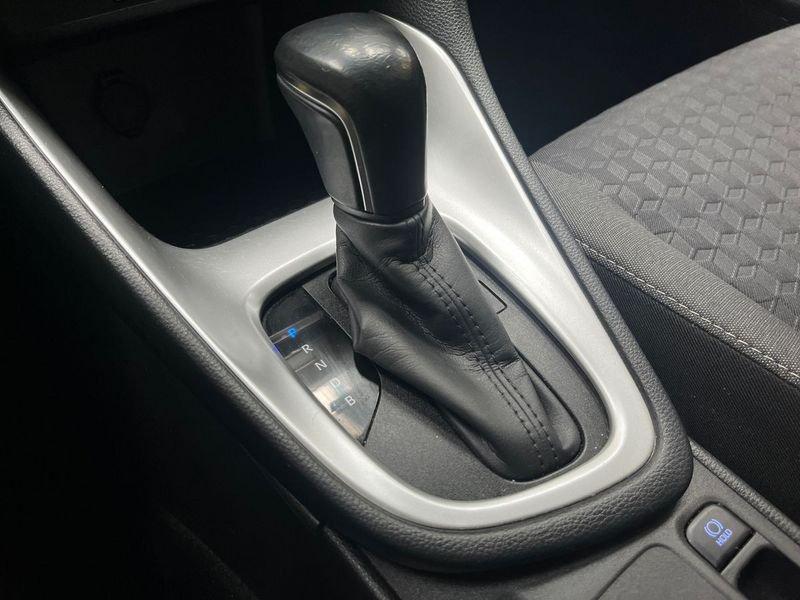 Toyota Yaris Hybrid Trend MY22