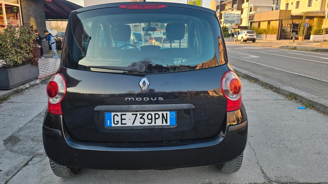 Renault Modus 1.2 16V Dynamique