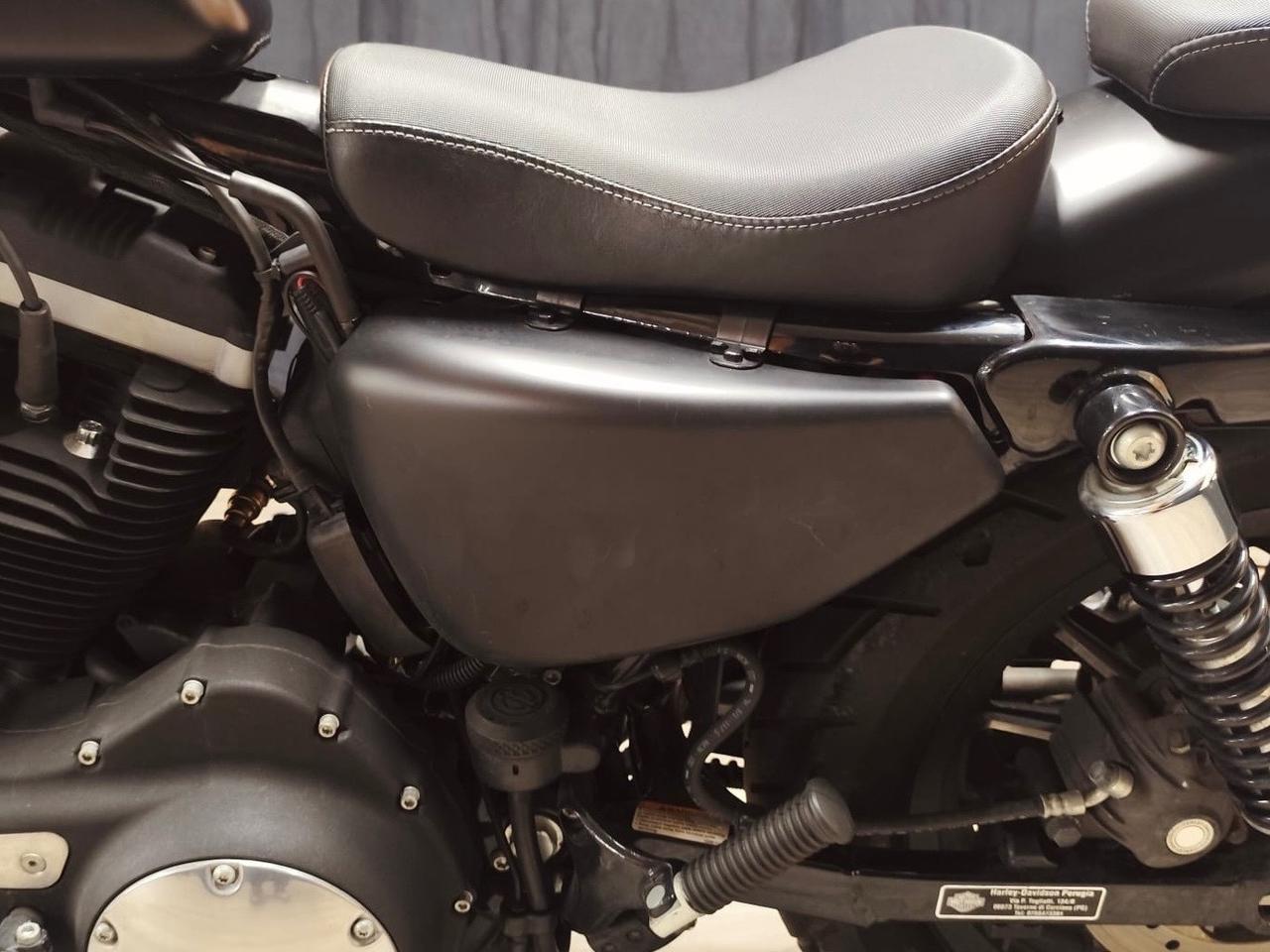 MERAVIGLIOSA HARLEY DAVIDSON SPORTSTER XL 883 IRON SPECIAL EDITION