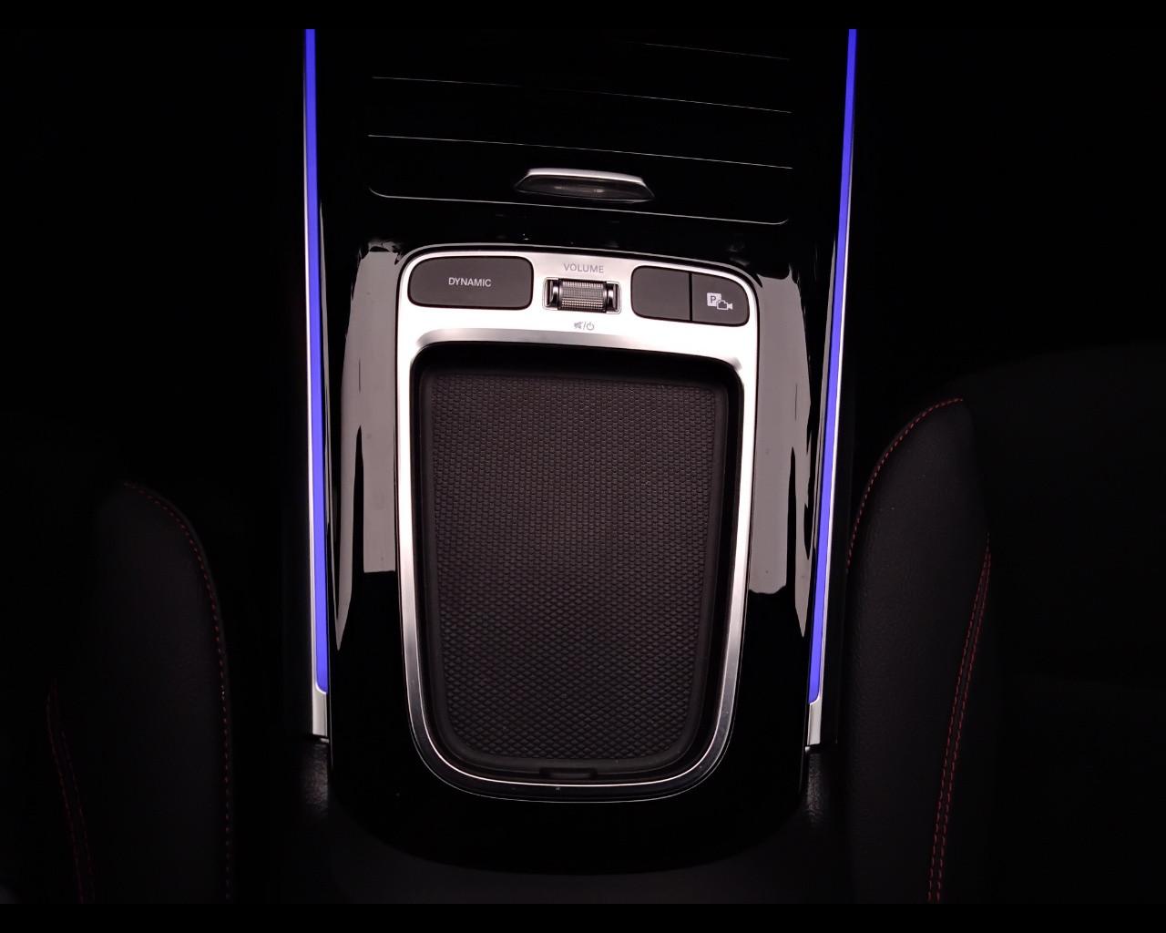 Mercedes-Benz Classe B - W247 2023 - B 250 e phev AMG Line Premium auto