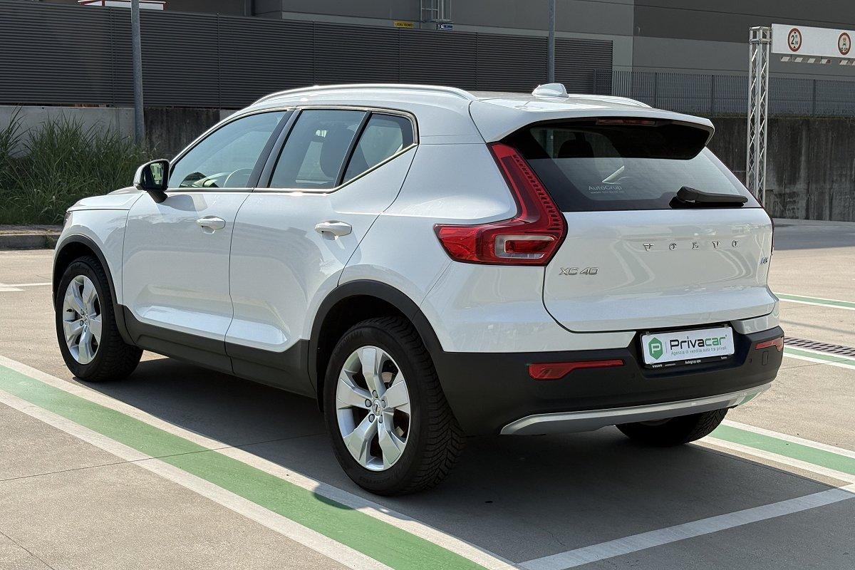 VOLVO XC40 D3 Business Plus