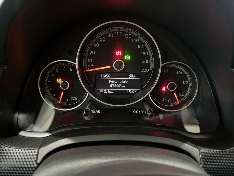 Volkswagen up! up! 3p 1.0 High up! 75cv asg