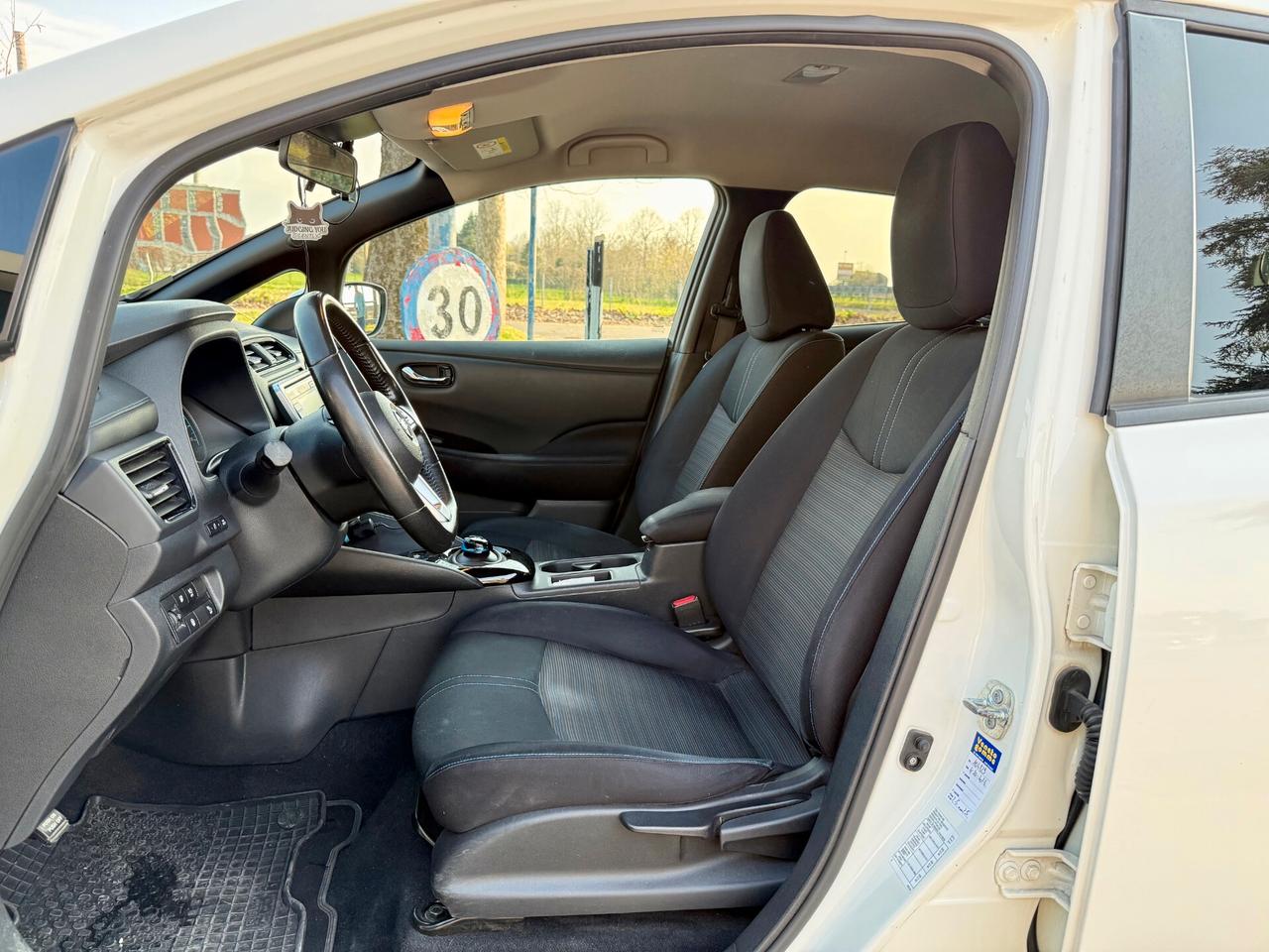 Nissan Leaf Visia Plus 40kWh 150cv