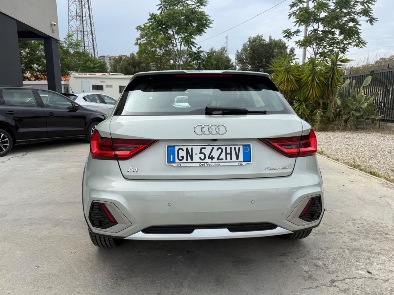 Audi A1 allstreet 30 TFSI Business