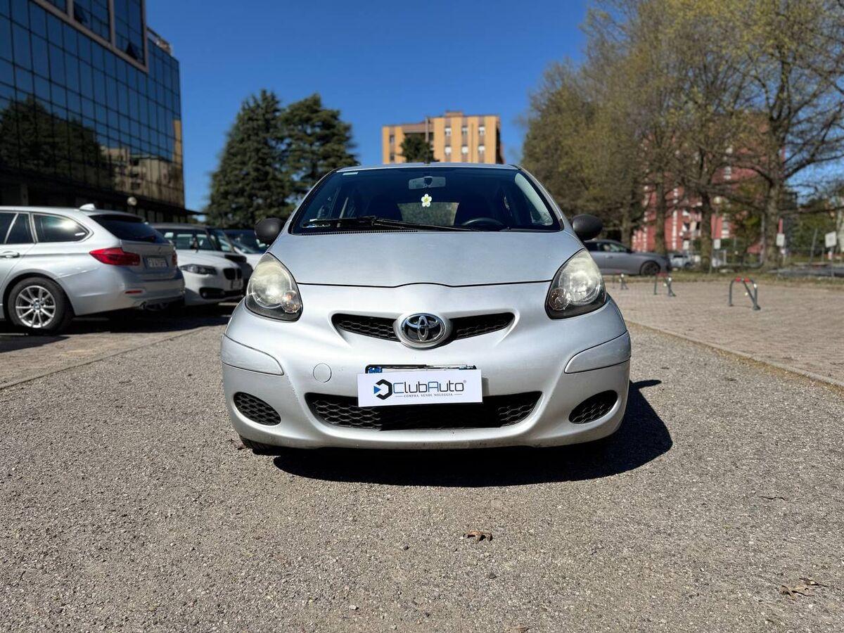 Toyota Aygo 1.0 Sol 5p FL