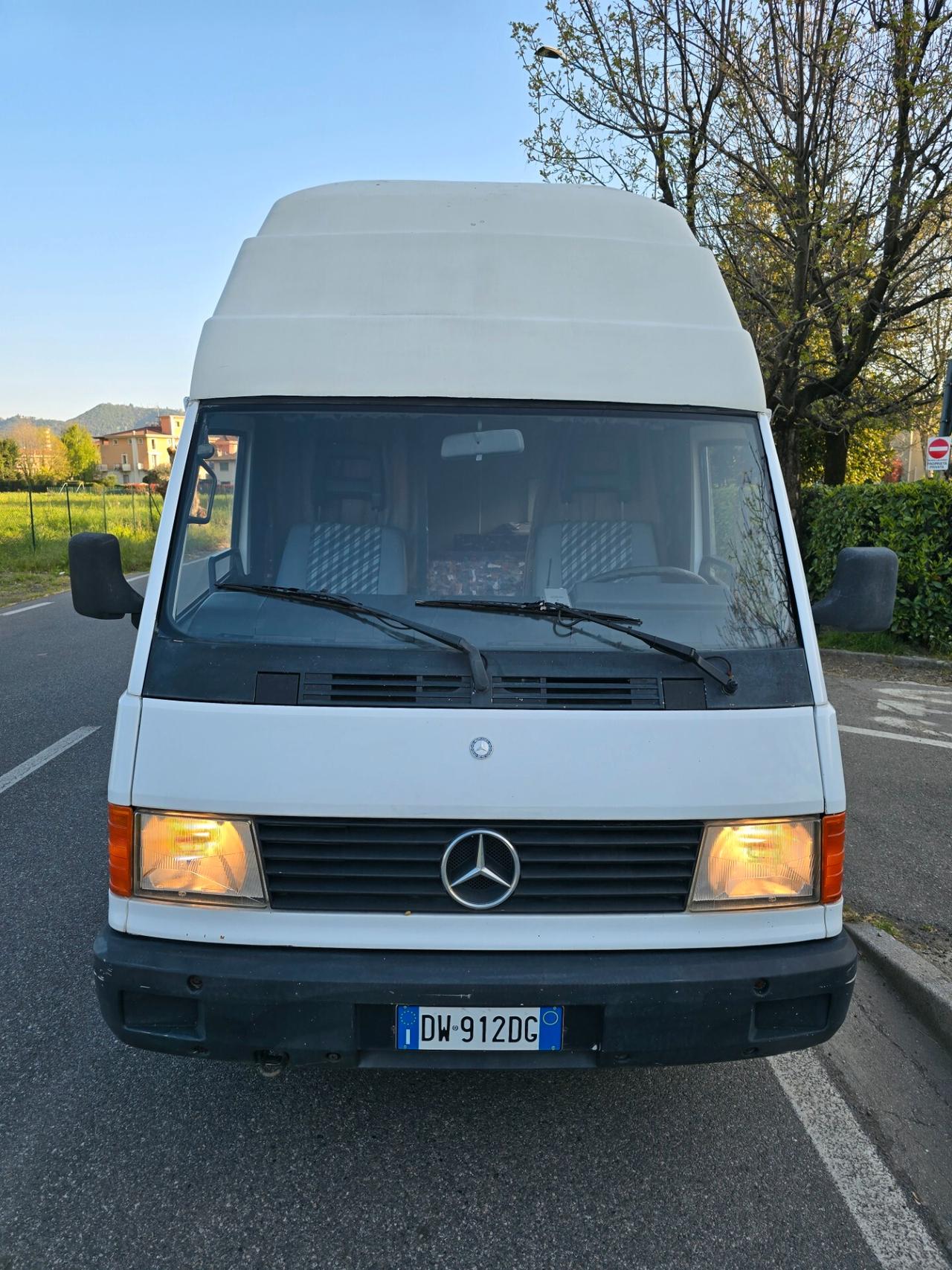 MERCEDES MB 100D REIMO