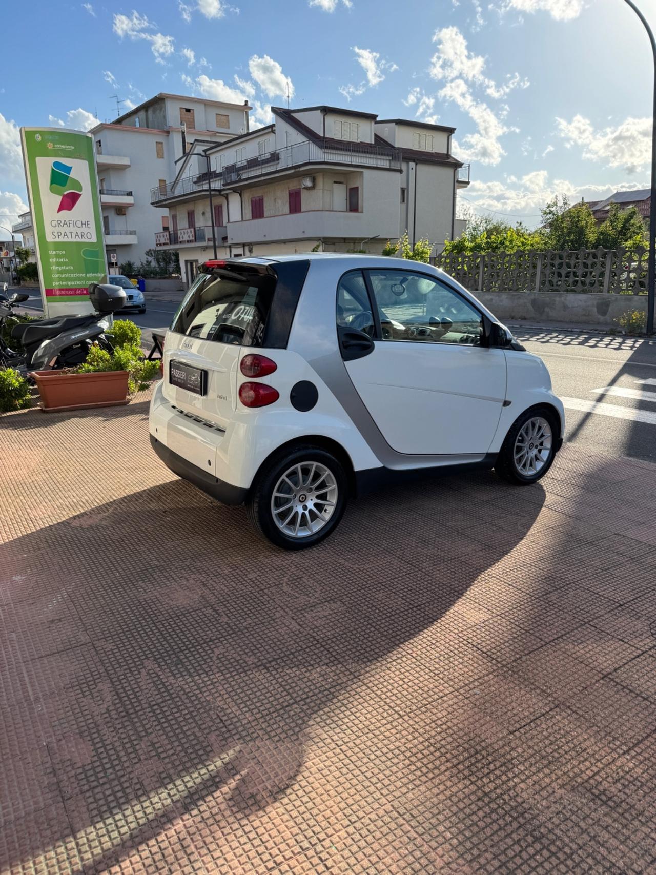 Smart ForTwo 1000 52 kW coupé passion