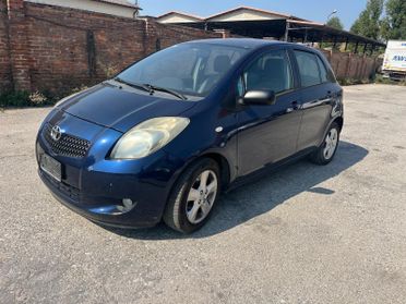 Toyota Yaris 1.3 5 porte