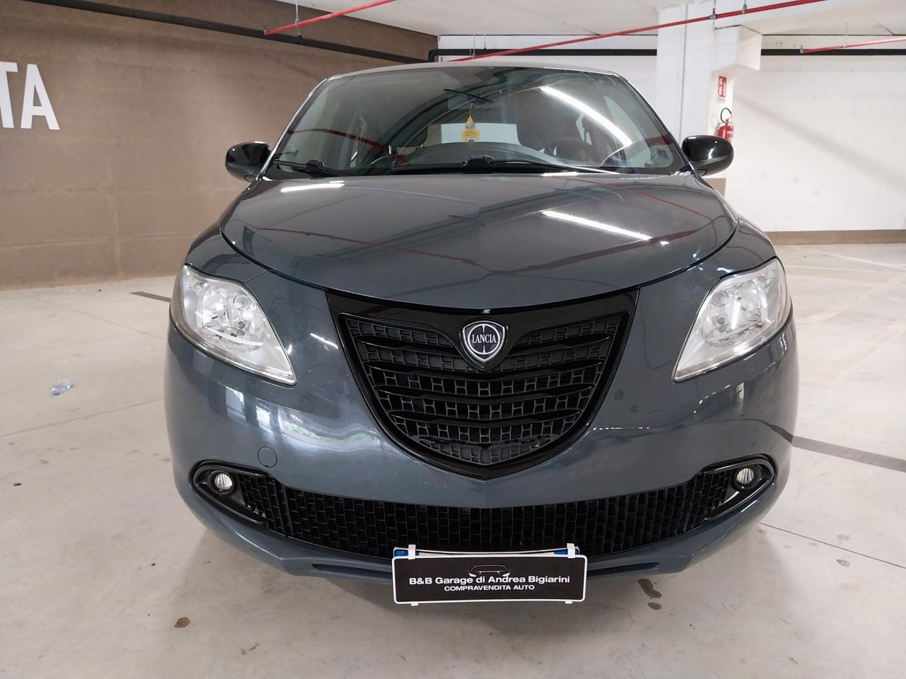 Lancia Ypsilon 1.2 69 CV 5 porte GPL Ecochic S Momodesign