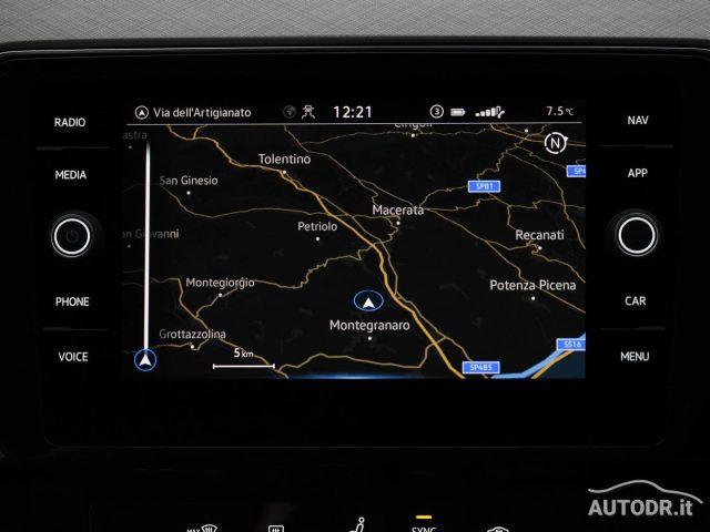 VOLKSWAGEN Passat Variant 2.0 TDI EVO DSG Business Fari LED, Navi, Ambient