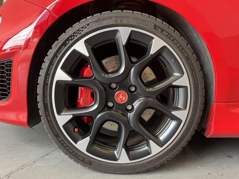 Abarth 500 1.4 T-Jet 595 Competizione 180cv