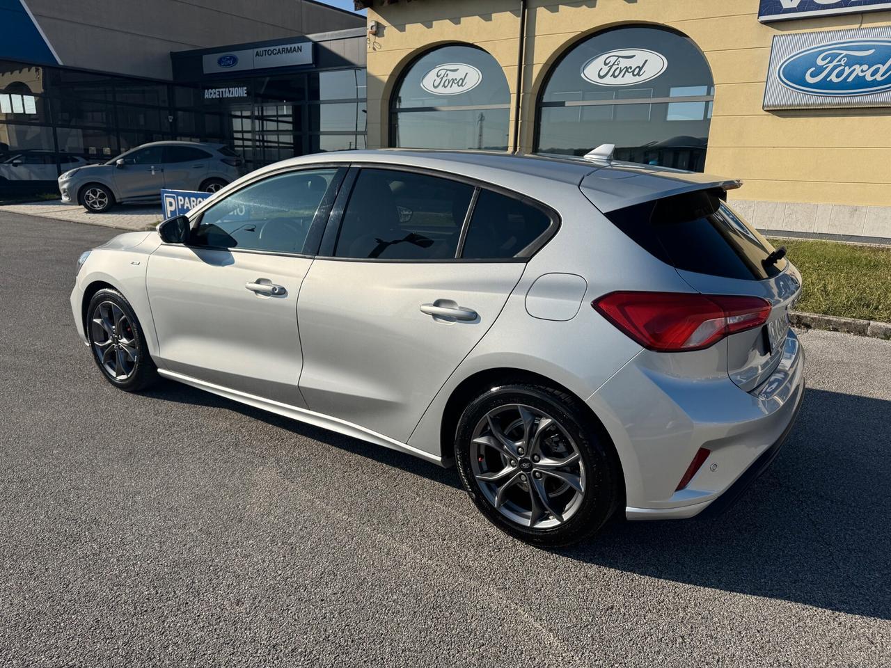 Ford Focus St-Line 1.0 EcoBoost Hybrid 125 CV Manuale