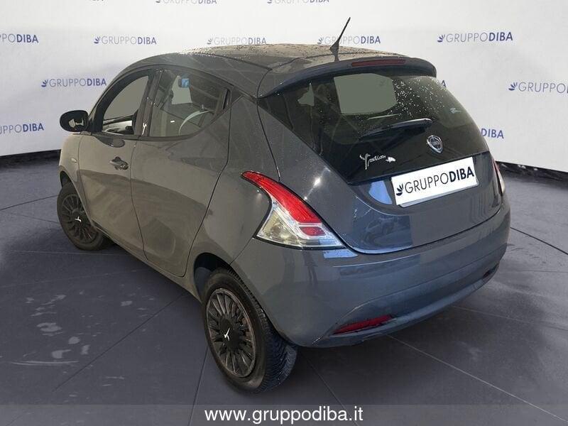 Lancia Ypsilon III 2011 Benzina 0.9 t.air Gold ecochic metano 80cv