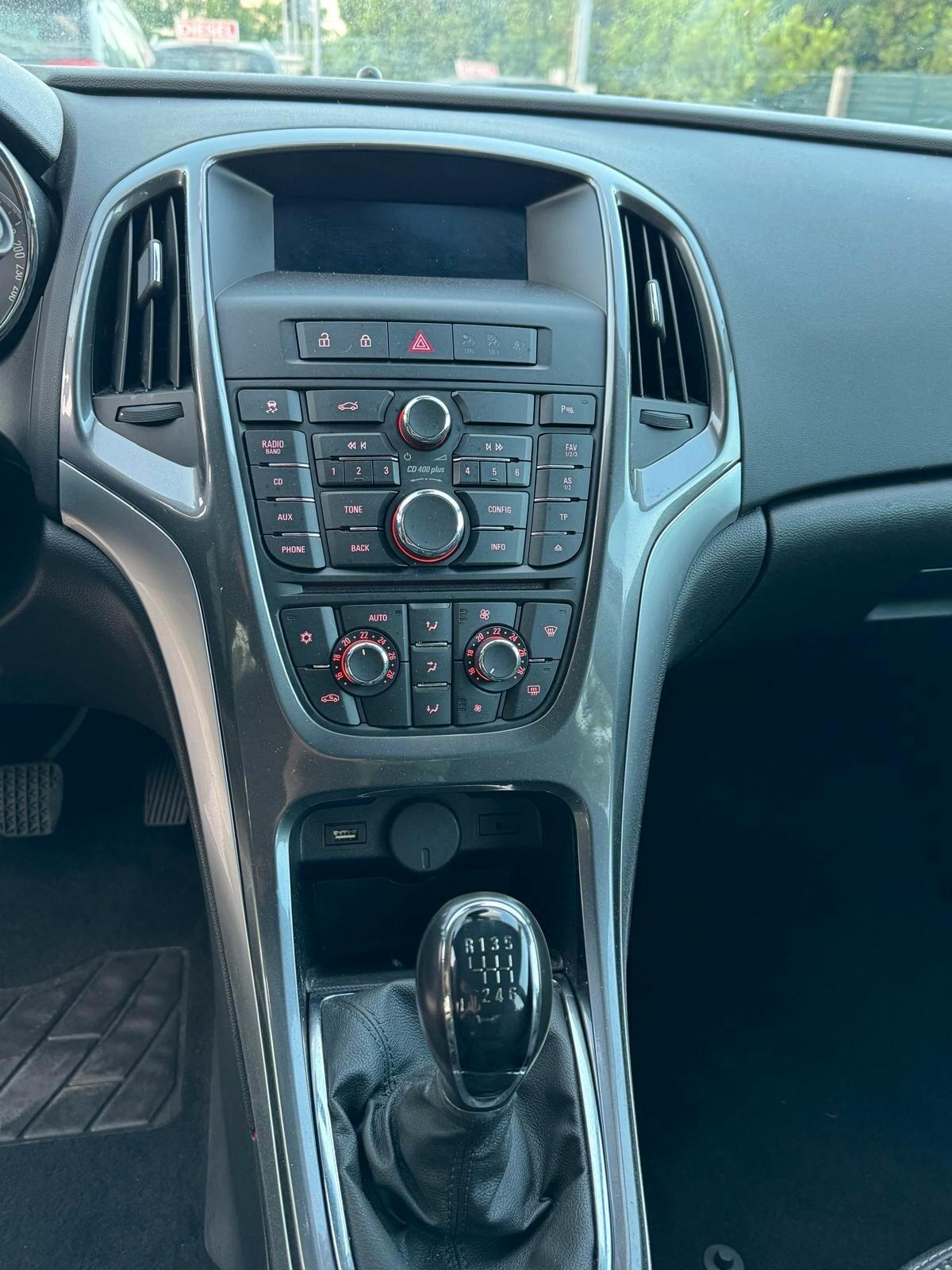 Opel Astra 1.7 CDTI 130CV 2014 GARANZIA