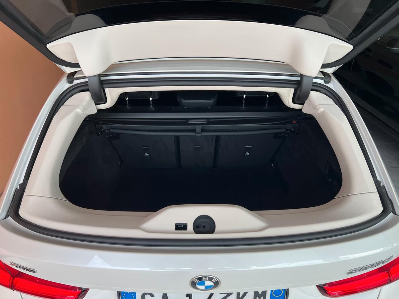 Bmw 320 320d xDrive Touring Business Advantage