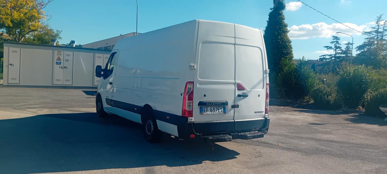 Renault Master maxi 2.3 dci