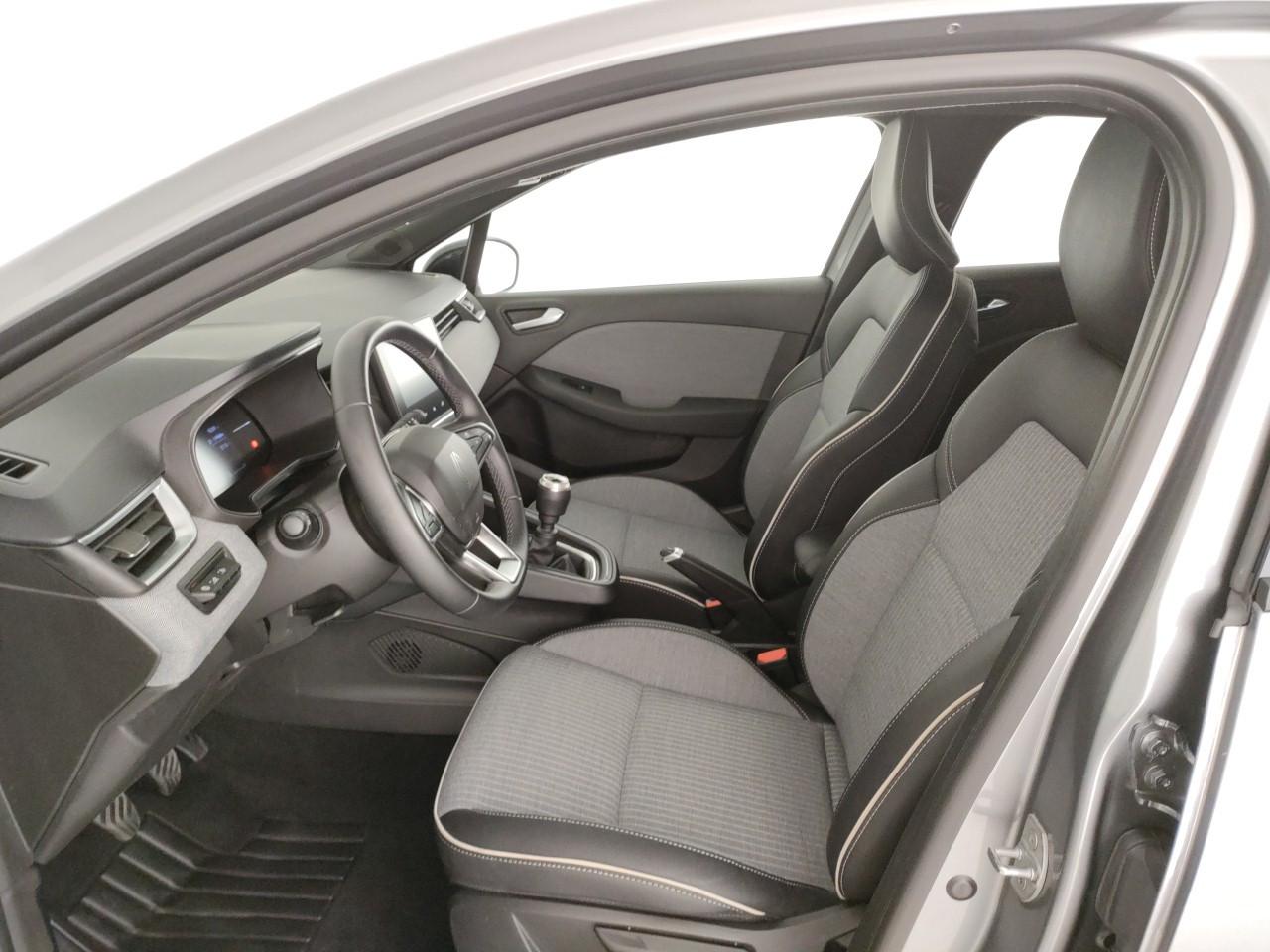 RENAULT Clio V 2023 - Clio 1.0 tce Techno 90cv
