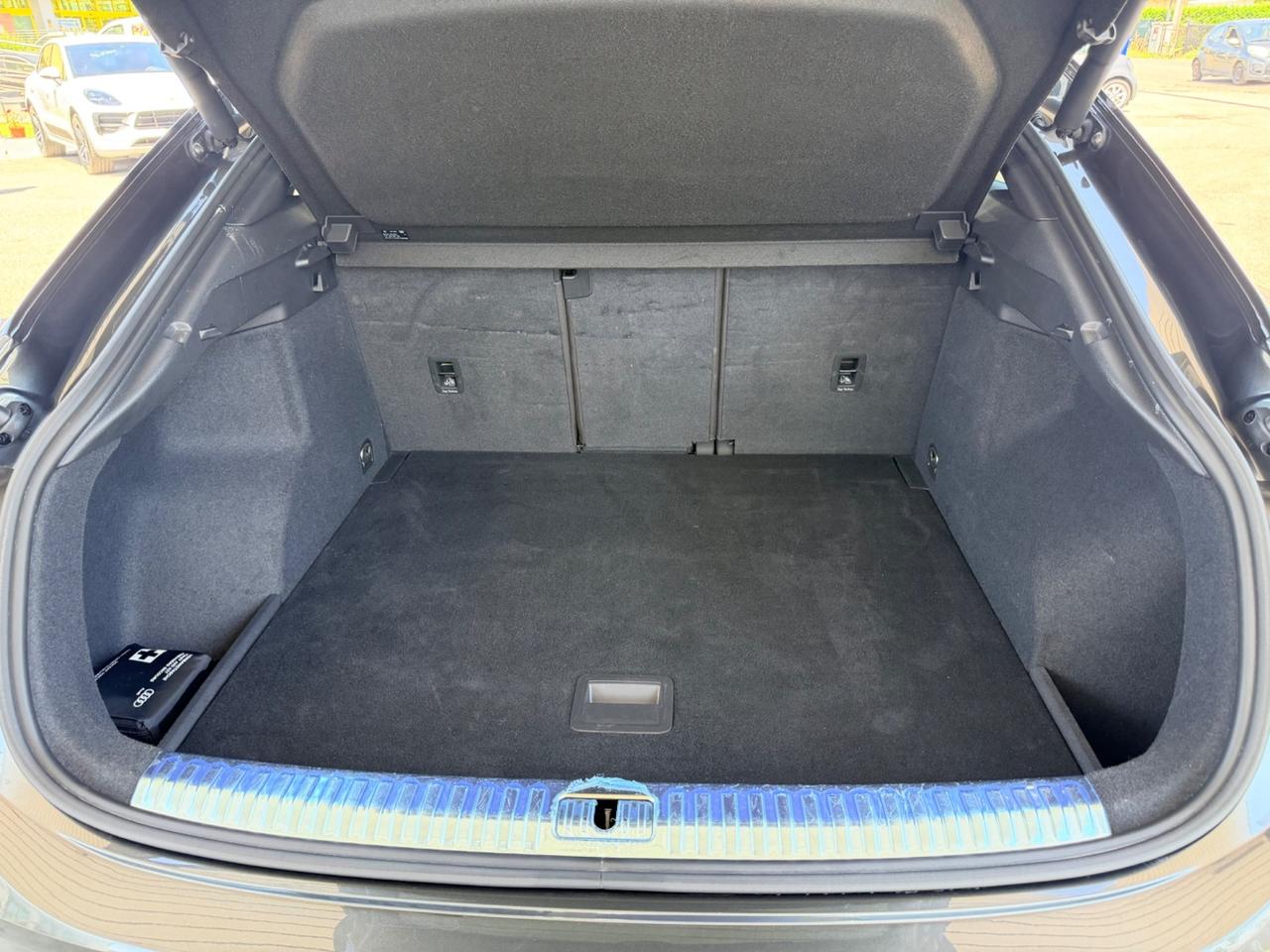 Audi Q3 SPB 35 TDI S tronic line edition in garanzia
