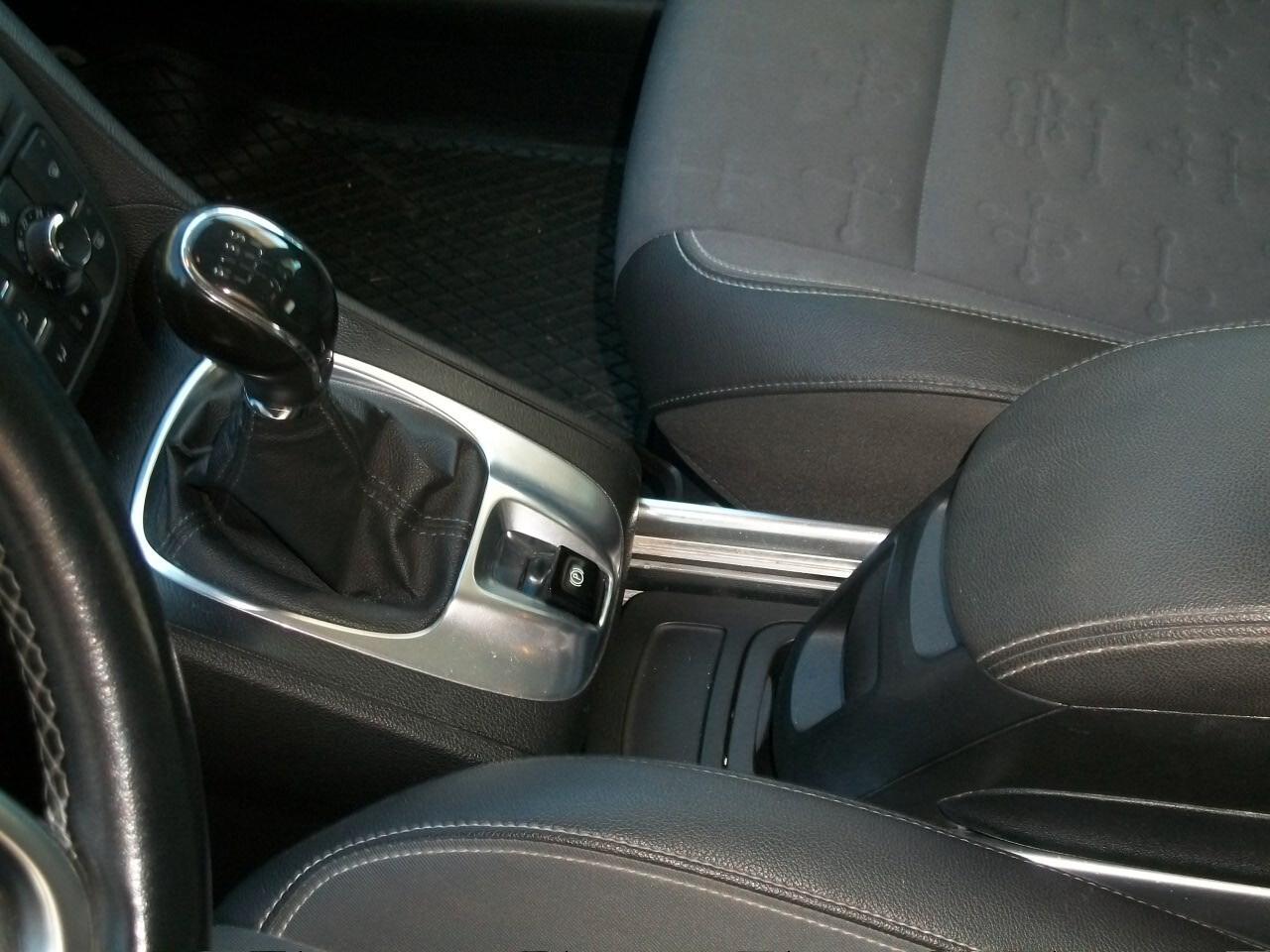 Opel Meriva 1.4 Turbo 120CV GPL Tech Cosmo si neopatentati garanzia un anno