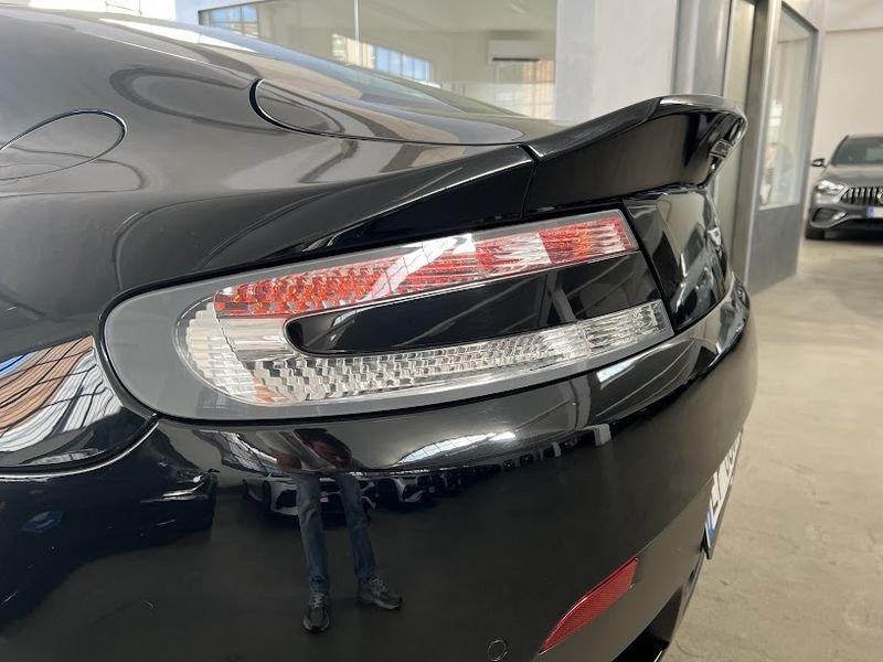 Aston Martin V8 Vantage Vantage Coupe 4.7 V8 sportshift