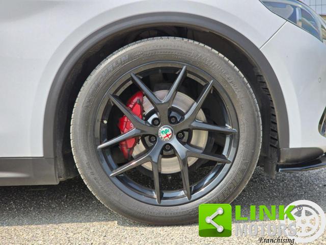 ALFA ROMEO Stelvio 2.2d 210 CV AWD Veloce Tetto Gancio Traino
