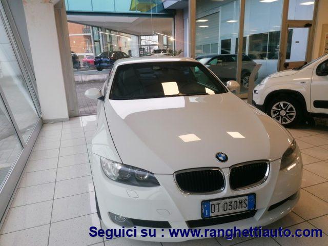 BMW 320 i cat Cabrio Attiva Steptronic 6R