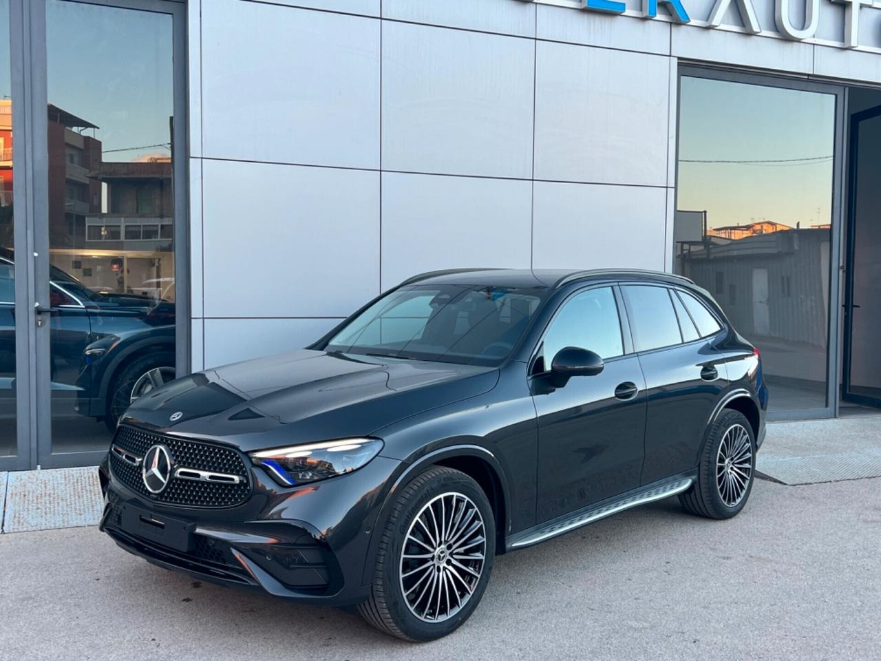 Mercedes-benzGLC 220 d 4MatiC AMG Line Advanced - possibilità noleggio no scoring